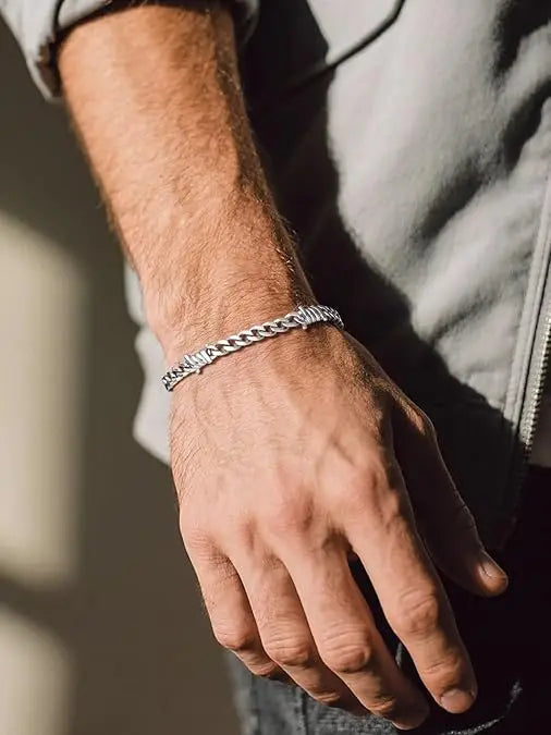 Barbed Wire Chain Bracelets for Men Women Stainless Steel Thorn Cuban Link Chains Bracelet Adjustable Punk Emo Style Jewelry