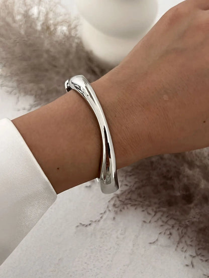 18K Gold Plated Hand Bracelets Bangle for Women Trendy Open Chunky Twist Cuff Bracelet Non Tarnish Waterproof Jewelry Gift